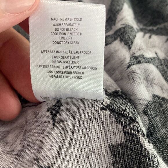 Spiritual Gangster Maya tie front Kimono robe black white one size - Picture 7 of 10